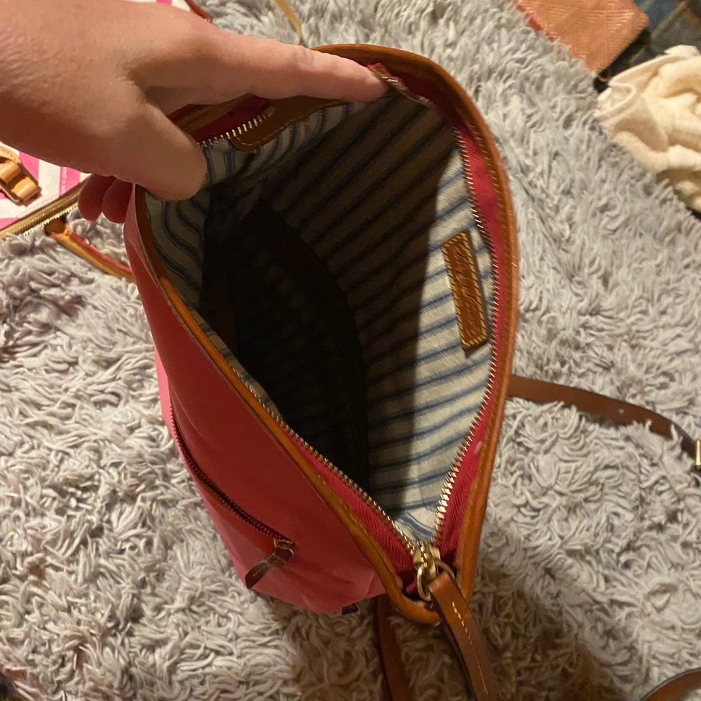 Dooney & Bourke Pink Crossbody Bag - Picture 4 of 4